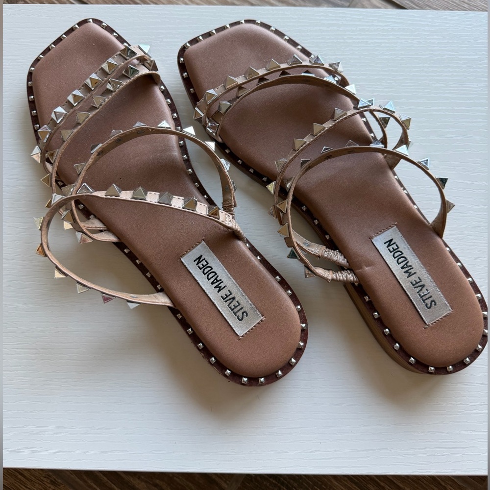 Steve Madden Brown Studded Sandals